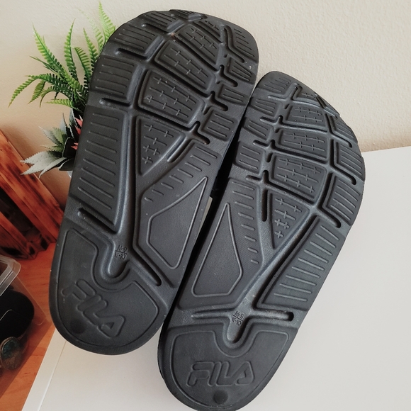 Fila Women's Sleek Slide BX Logo Slip-On Slides Sandals Black - M9 W10 - Picture 7 of 8